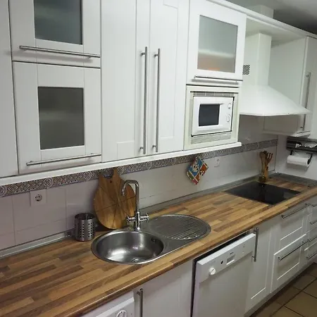 Holiday home Bonito Entero Cerca De La Playa *